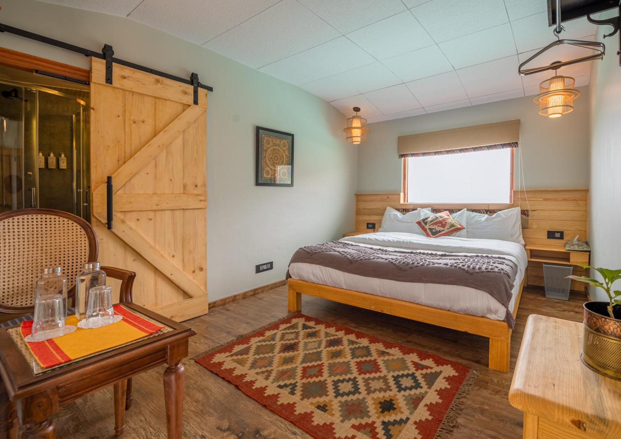 Cedar Hill Lodge - A Boutique Homestay Mashobra Zewnętrze zdjęcie