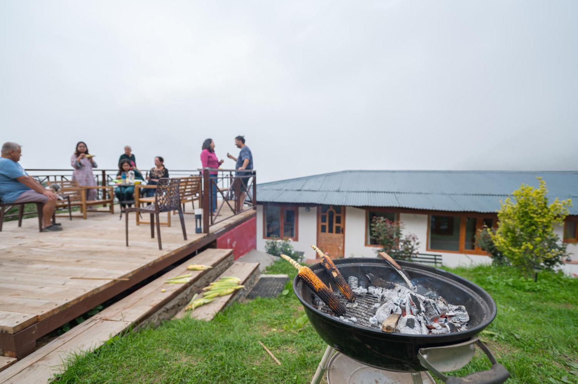 Cedar Hill Lodge - A Boutique Homestay Mashobra Zewnętrze zdjęcie
