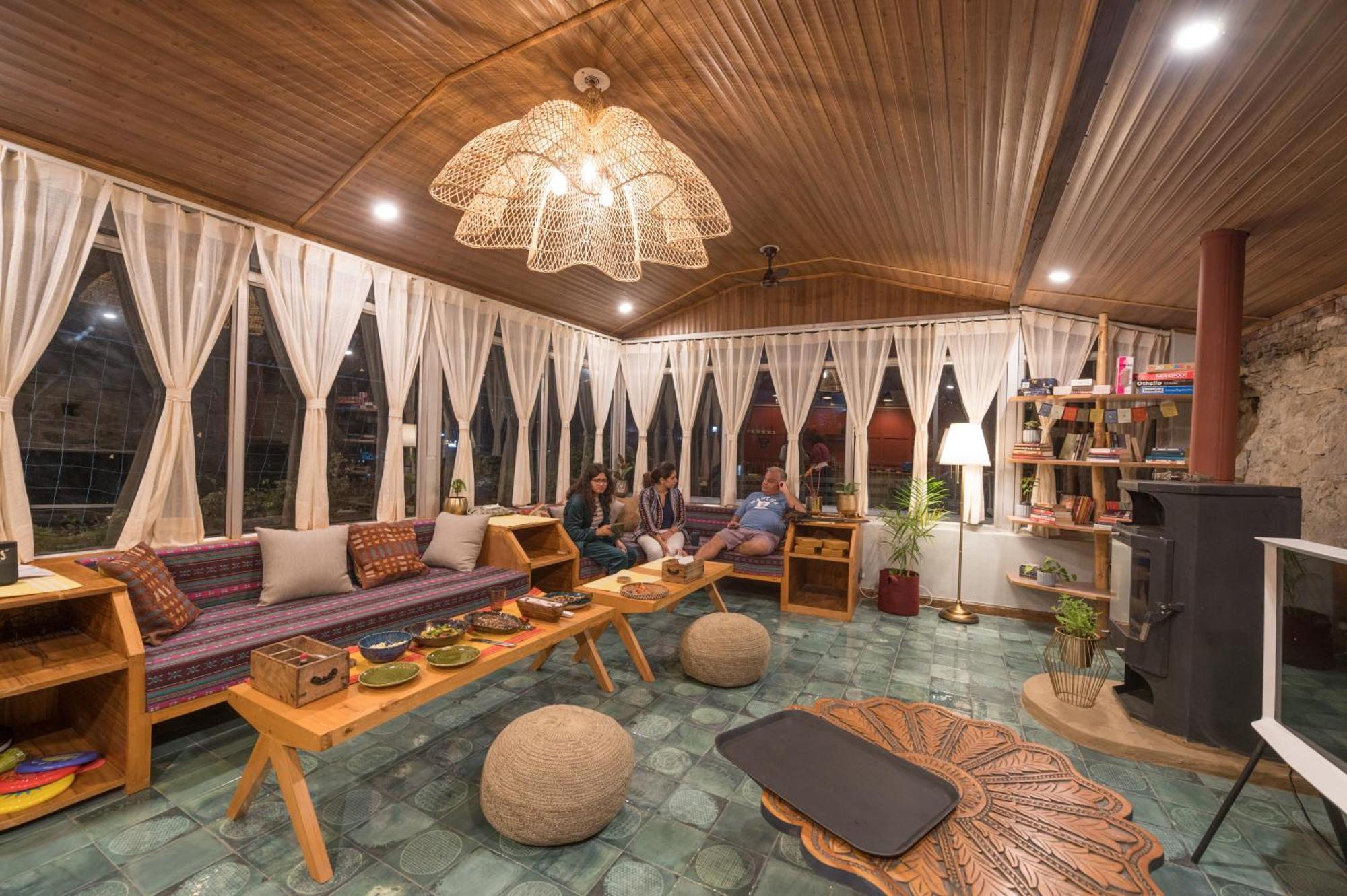 Cedar Hill Lodge - A Boutique Homestay Mashobra Zewnętrze zdjęcie